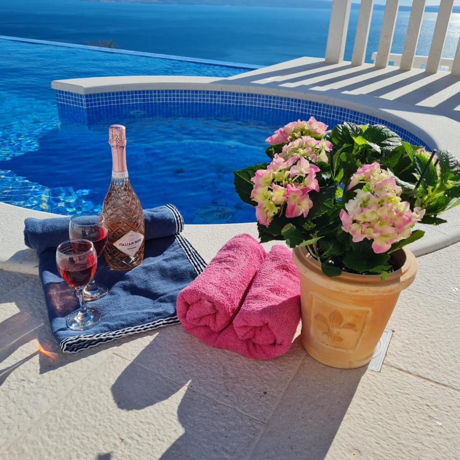 Sea View Luxury Apart Hotel Villa Conte With Swiming Pool And Romantic Spa Podstrana Ngoại thất bức ảnh