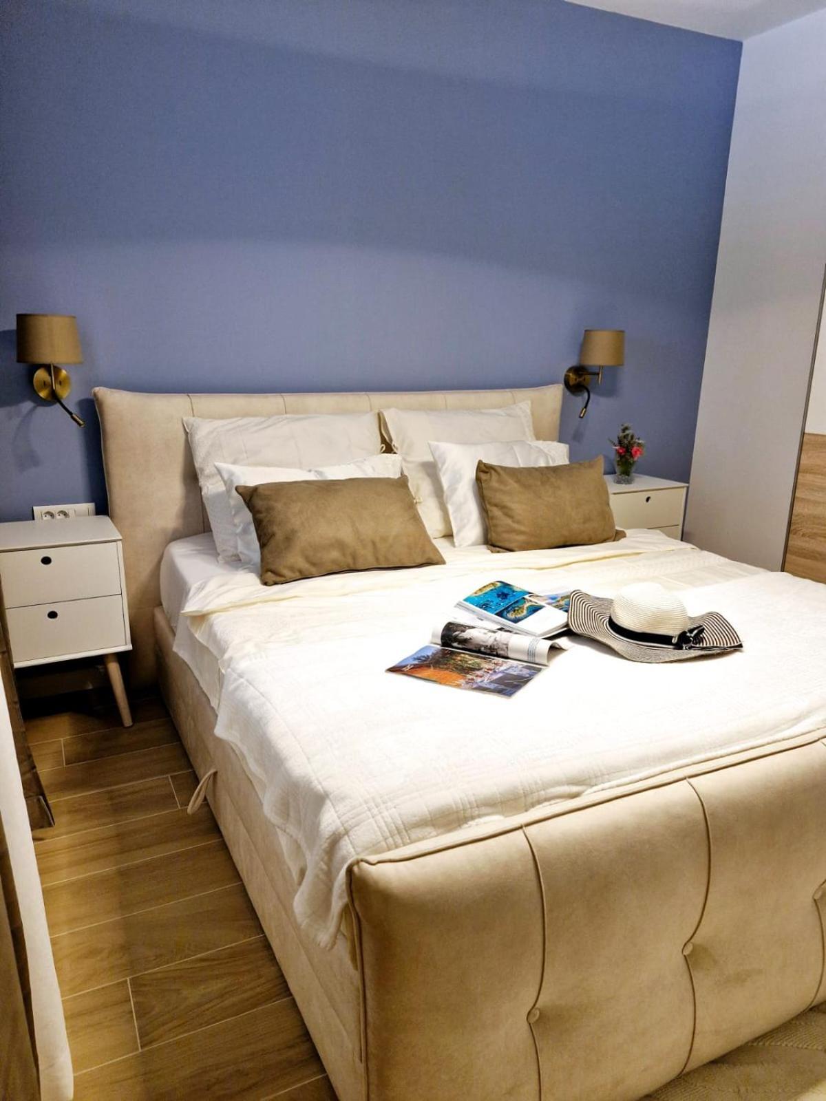 Sea View Luxury Apart Hotel Villa Conte With Swiming Pool And Romantic Spa Podstrana Ngoại thất bức ảnh