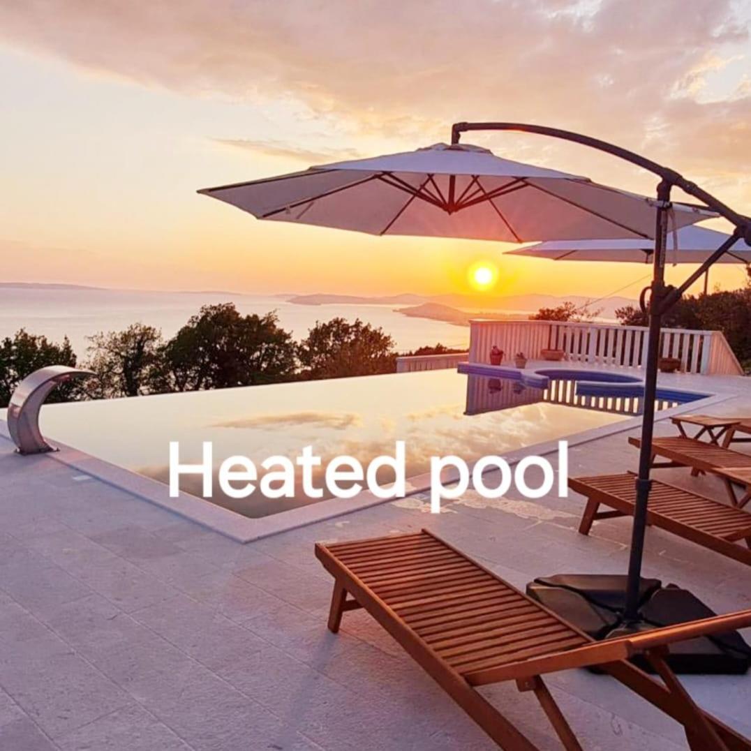 Sea View Luxury Apart Hotel Villa Conte With Swiming Pool And Romantic Spa Podstrana Ngoại thất bức ảnh